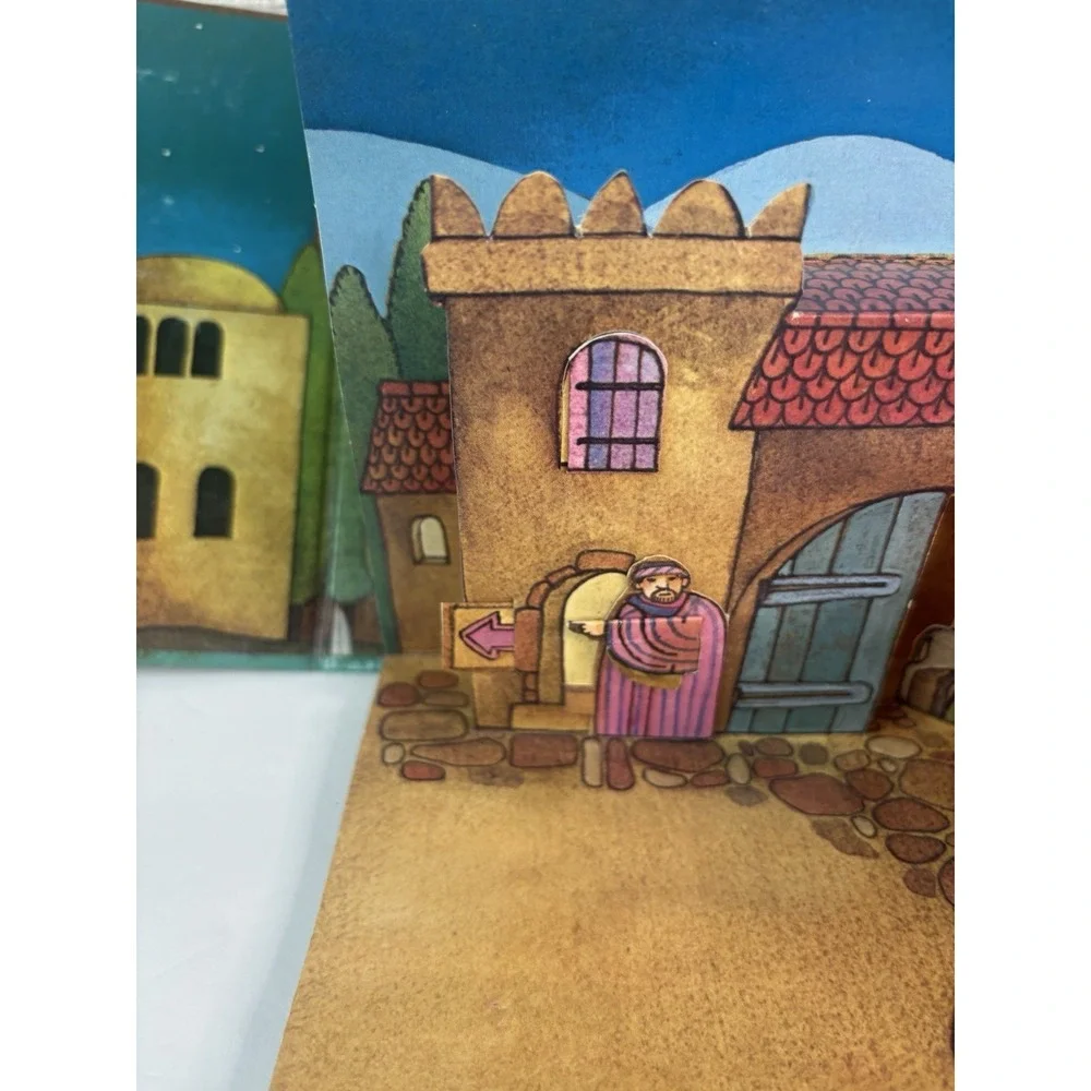 The First Christmas (Festive Pop-Up Book) Hardcover By dePaola, Tomie Holiday